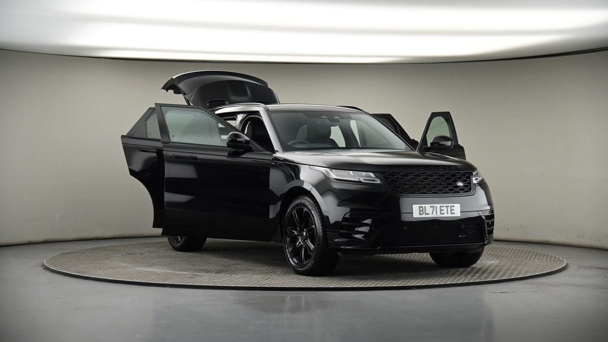 More views of Land Rover Range Rover Velar