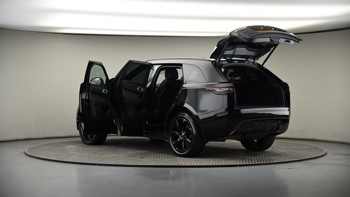 More views of Land Rover Range Rover Velar