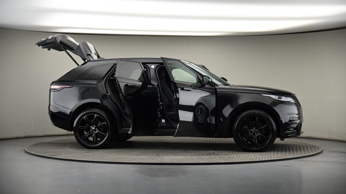 More views of Land Rover Range Rover Velar