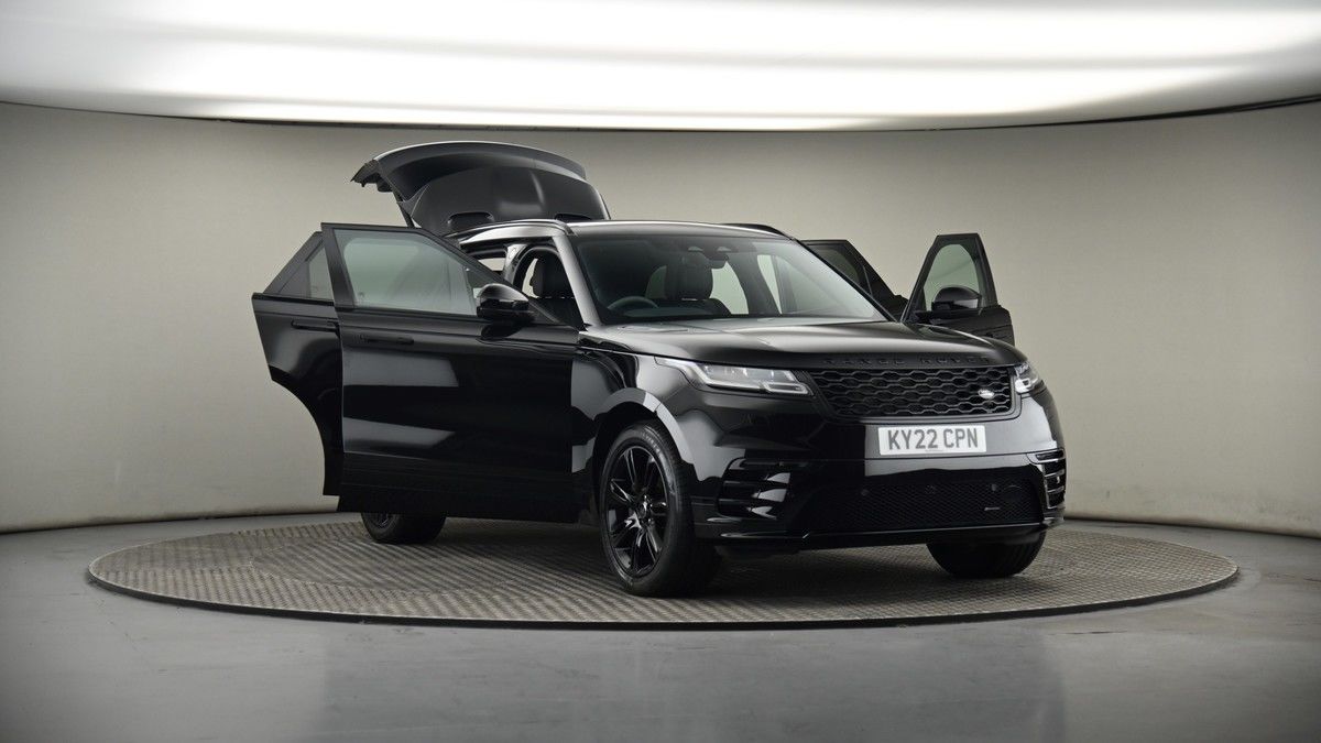 More views of Land Rover Range Rover Velar