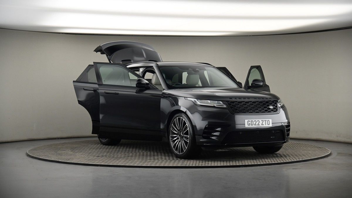 More views of Land Rover Range Rover Velar