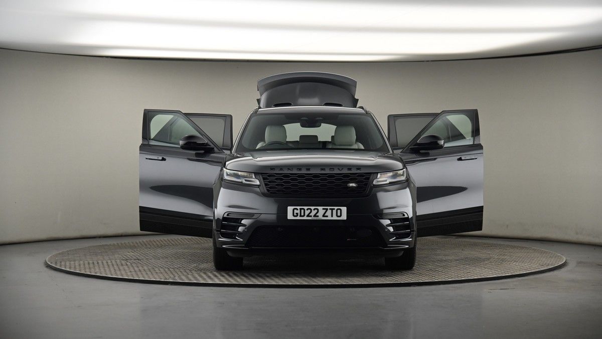 More views of Land Rover Range Rover Velar
