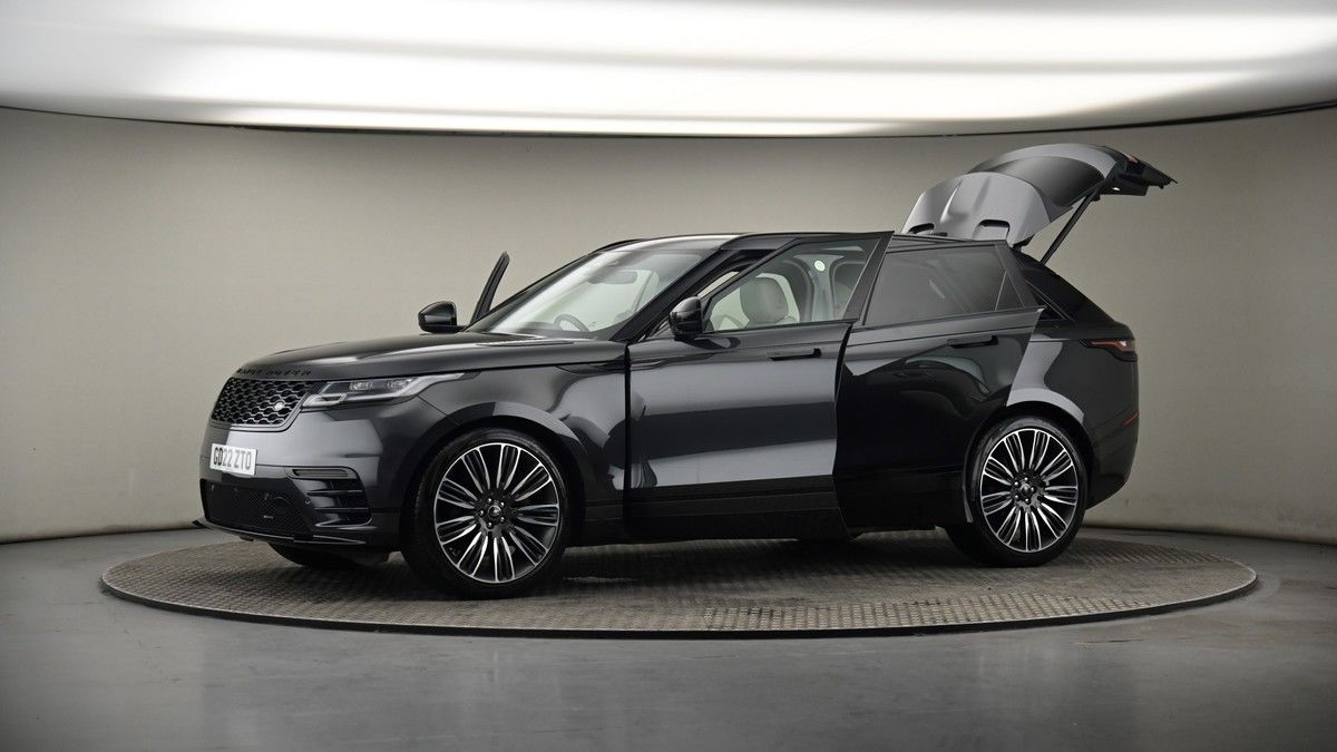 More views of Land Rover Range Rover Velar