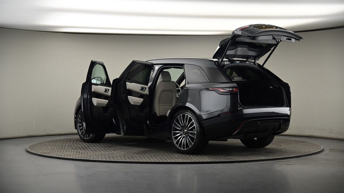 More views of Land Rover Range Rover Velar