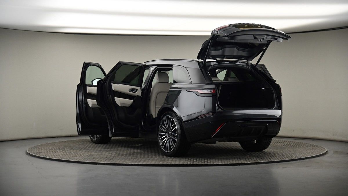 Land Rover Range Rover Velar Image 7