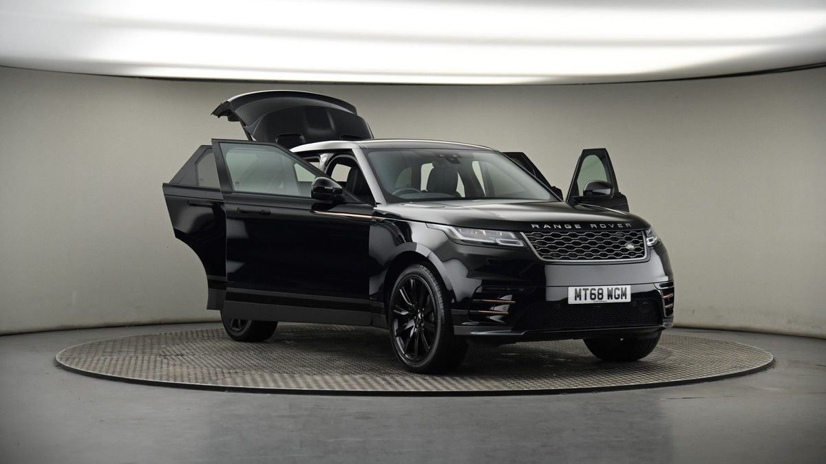 More views of Land Rover Range Rover Velar