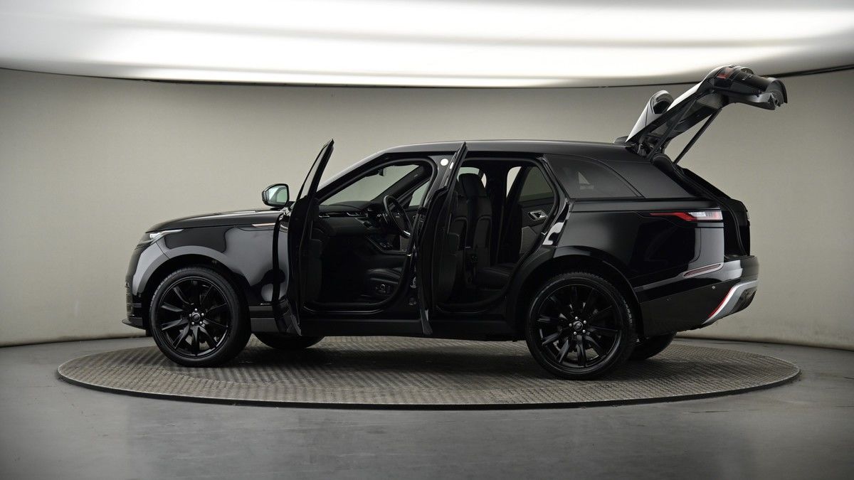 More views of Land Rover Range Rover Velar
