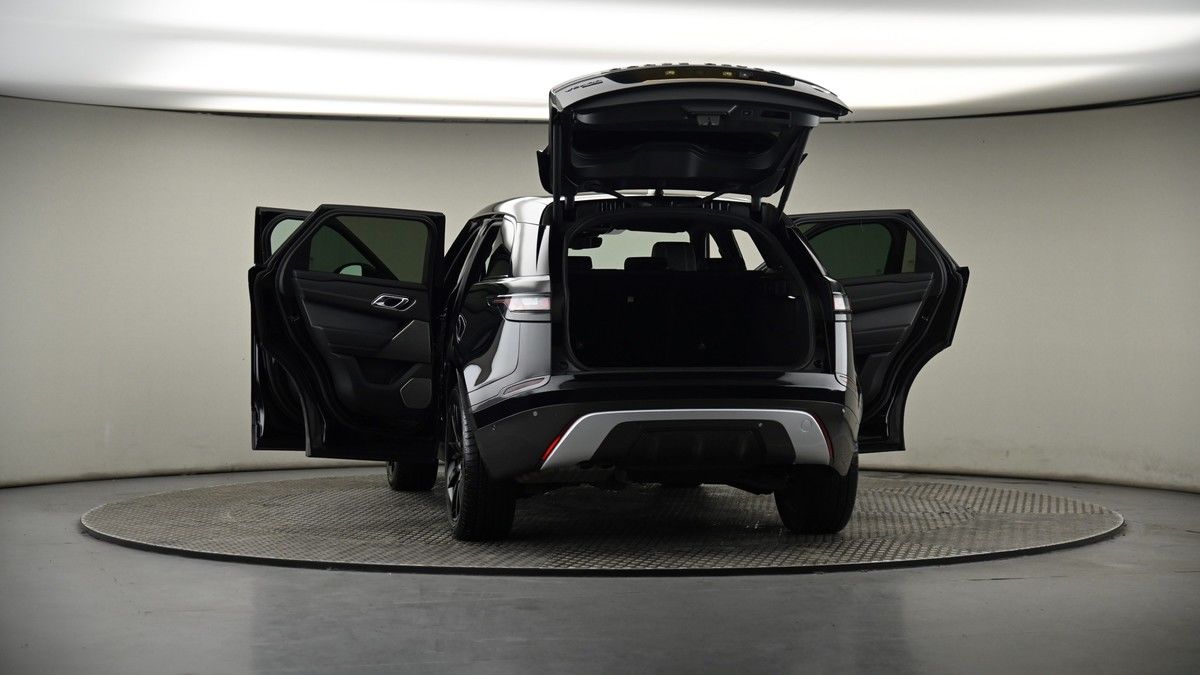 More views of Land Rover Range Rover Velar