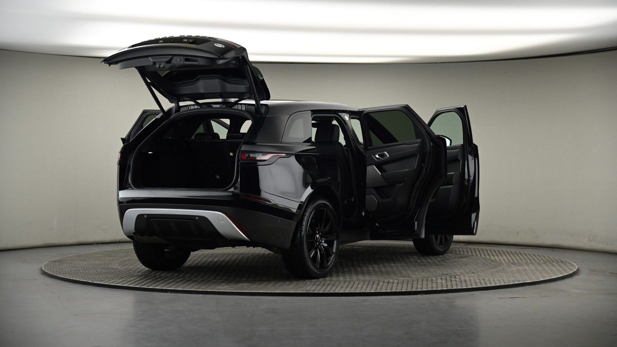 More views of Land Rover Range Rover Velar