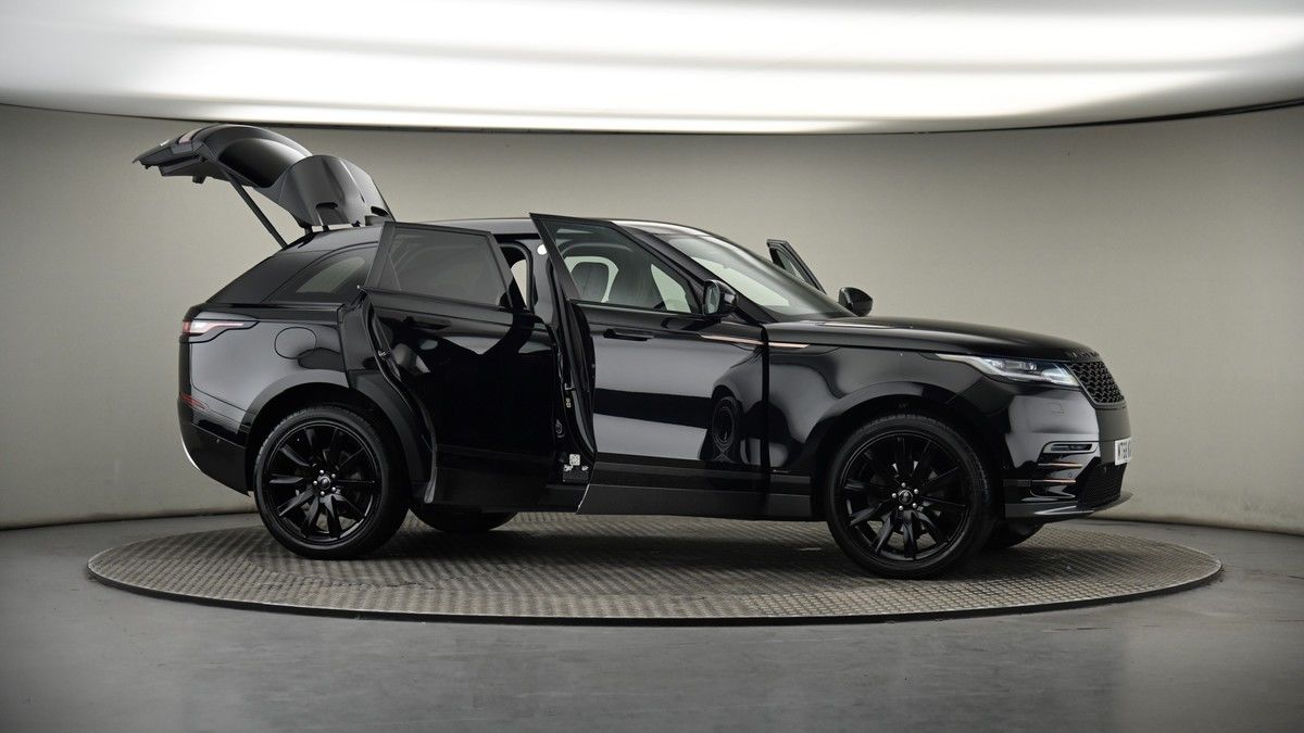 More views of Land Rover Range Rover Velar