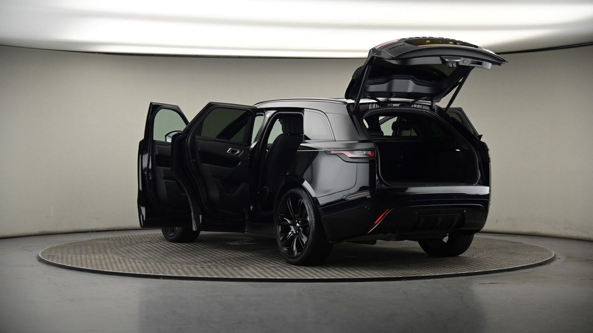 Land Rover Range Rover Velar Image 8