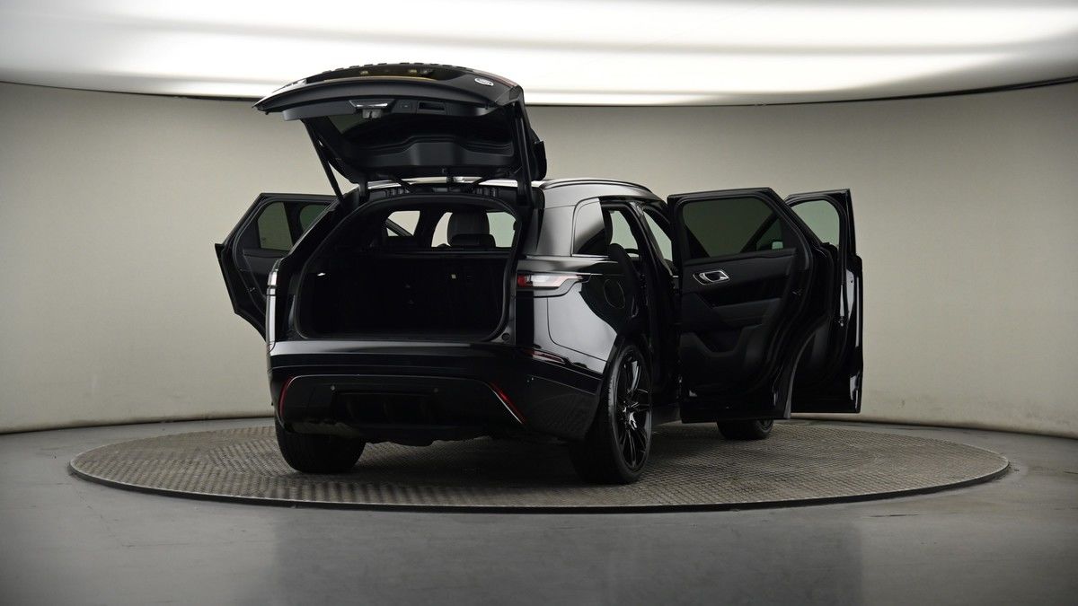 More views of Land Rover Range Rover Velar