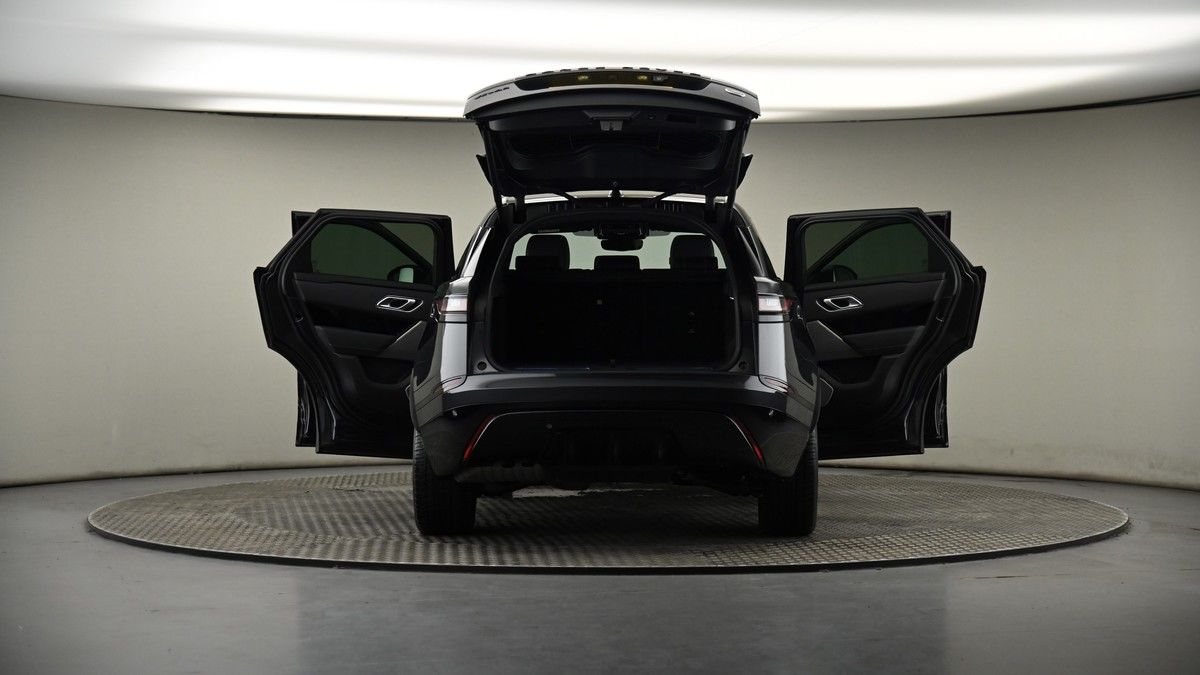 More views of Land Rover Range Rover Velar