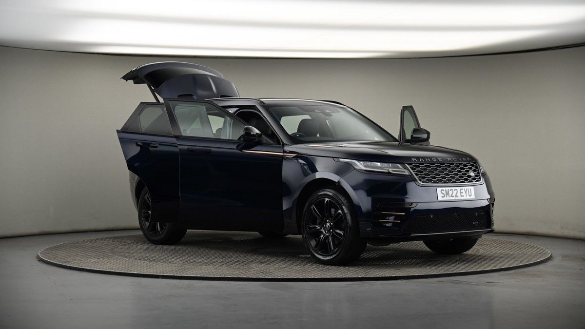 More views of Land Rover Range Rover Velar