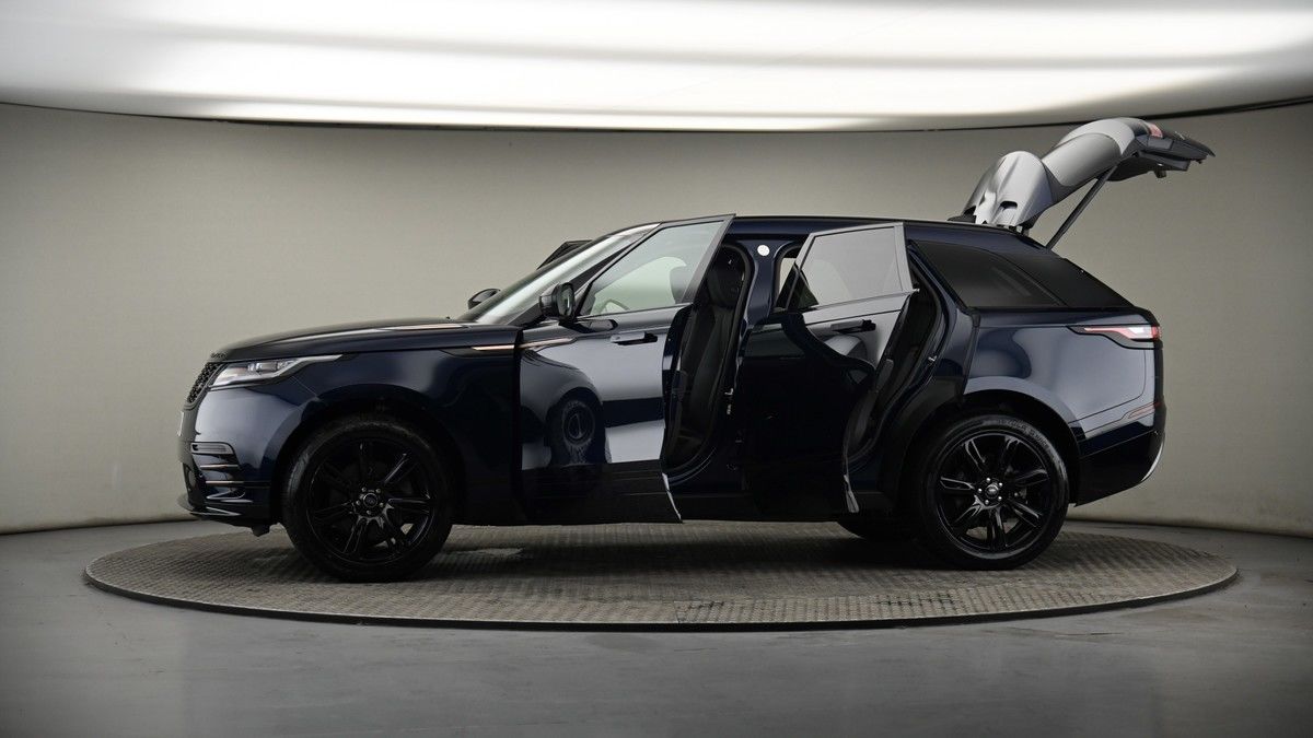 More views of Land Rover Range Rover Velar