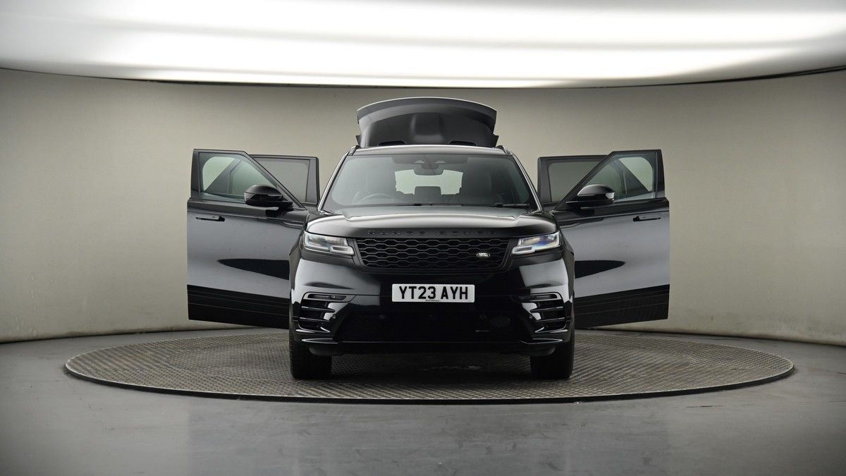 More views of Land Rover Range Rover Velar