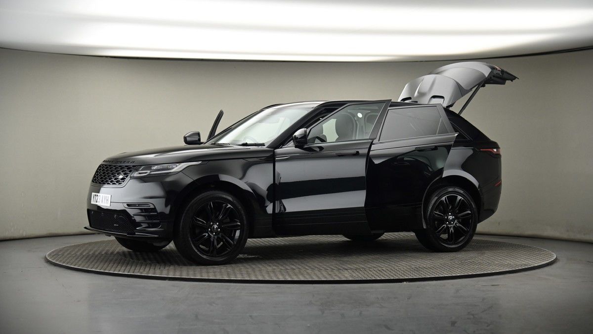 More views of Land Rover Range Rover Velar