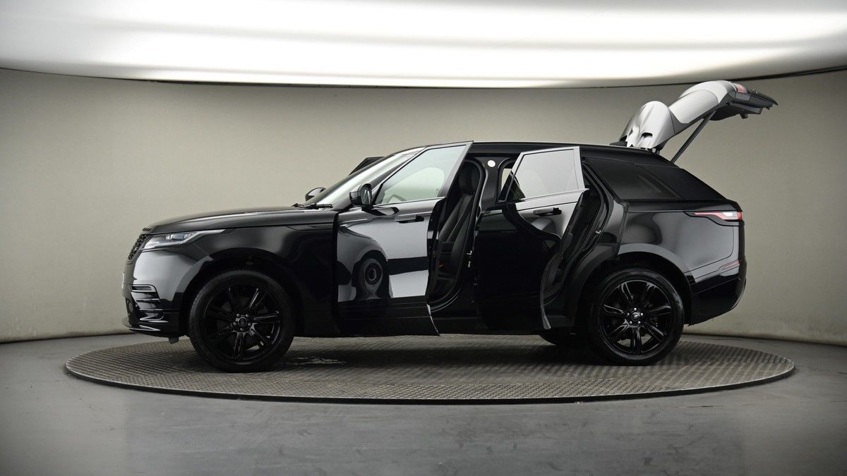 More views of Land Rover Range Rover Velar