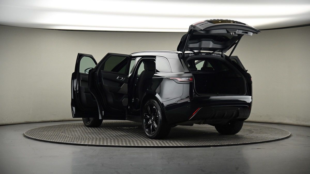 Land Rover Range Rover Velar Image 8