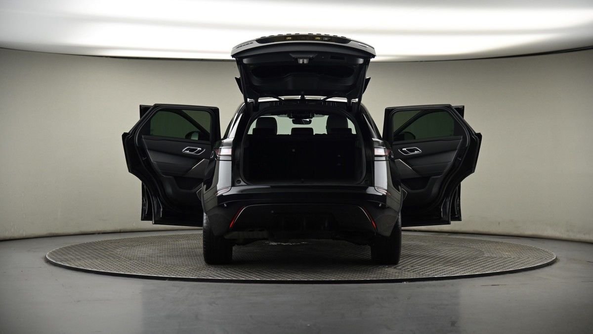 More views of Land Rover Range Rover Velar