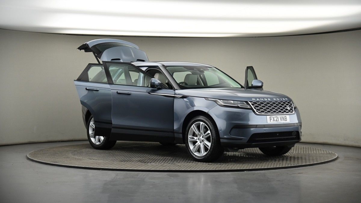 More views of Land Rover Range Rover Velar
