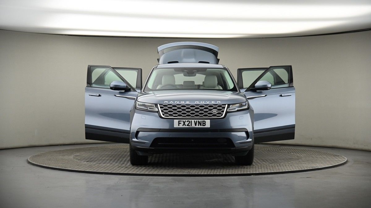 More views of Land Rover Range Rover Velar
