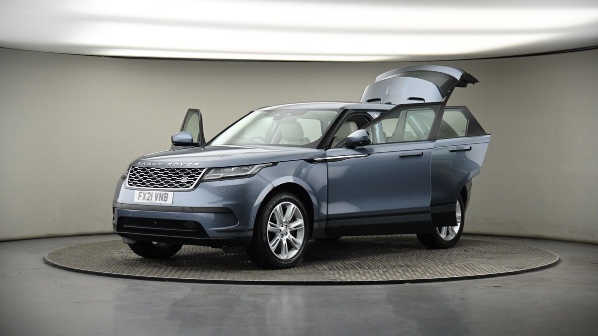 More views of Land Rover Range Rover Velar