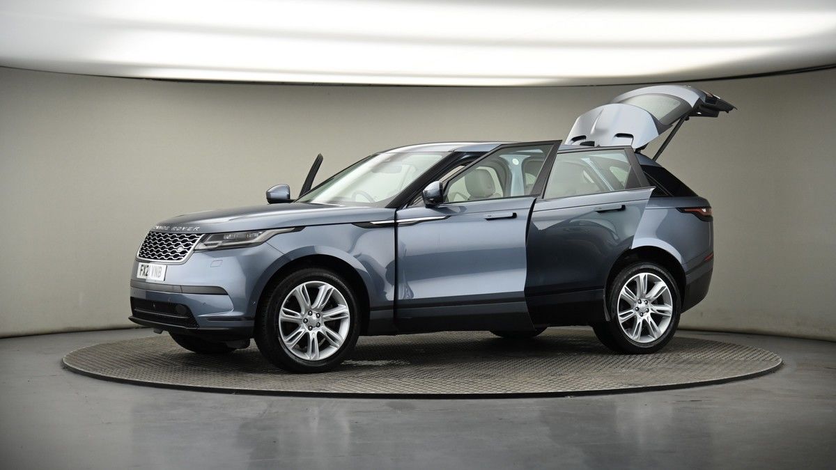 More views of Land Rover Range Rover Velar