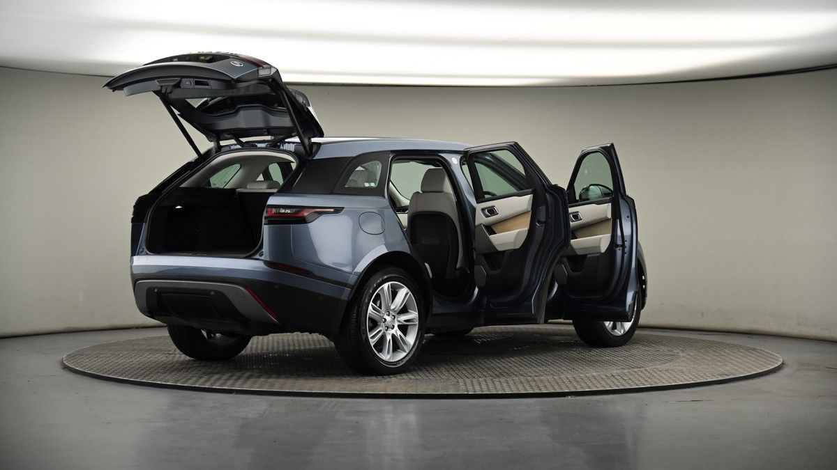More views of Land Rover Range Rover Velar