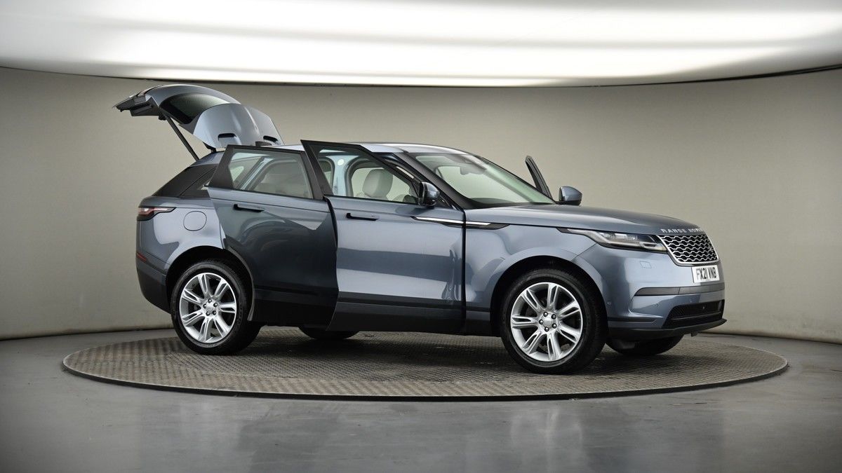 More views of Land Rover Range Rover Velar