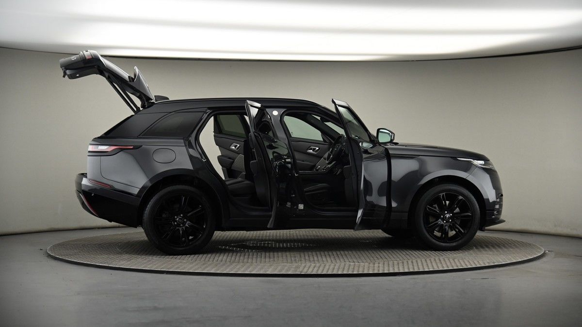 More views of Land Rover Range Rover Velar