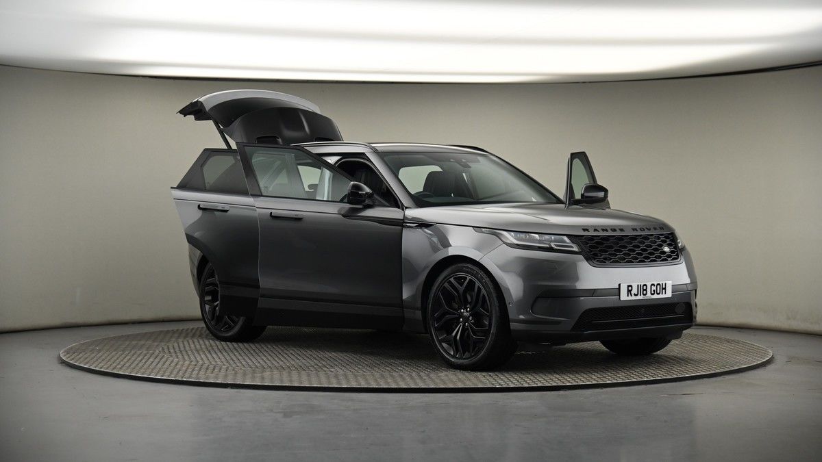 More views of Land Rover Range Rover Velar