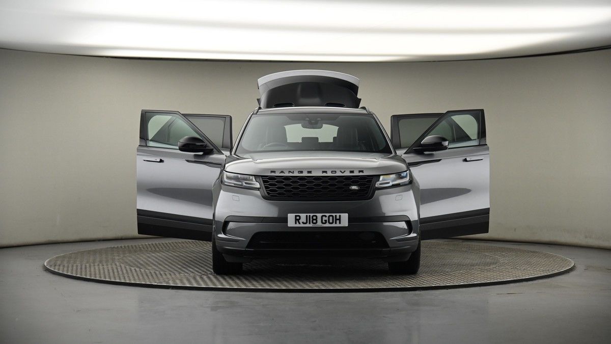 More views of Land Rover Range Rover Velar