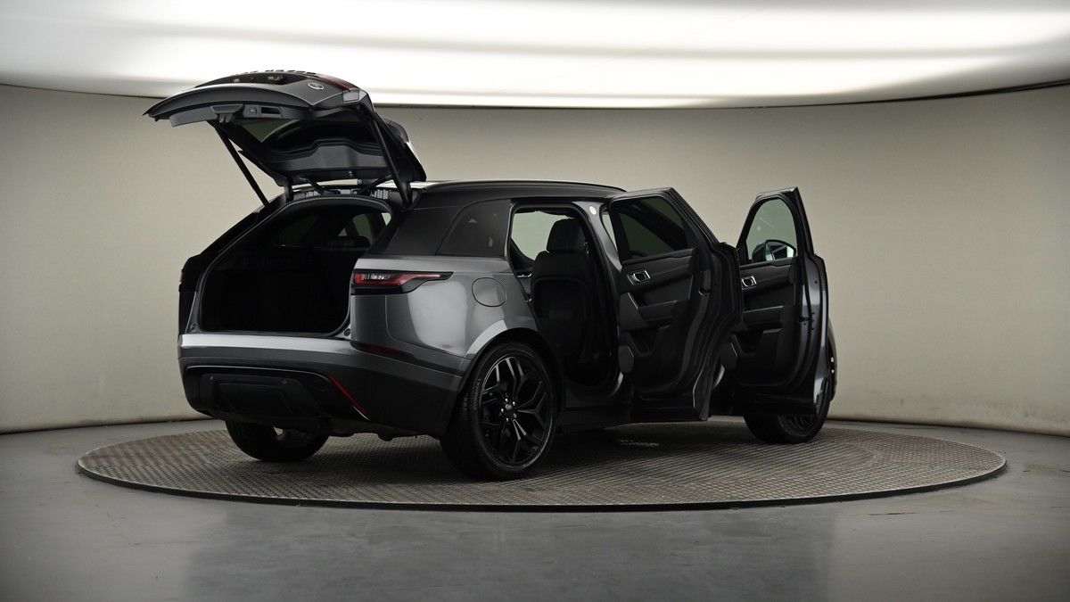 More views of Land Rover Range Rover Velar