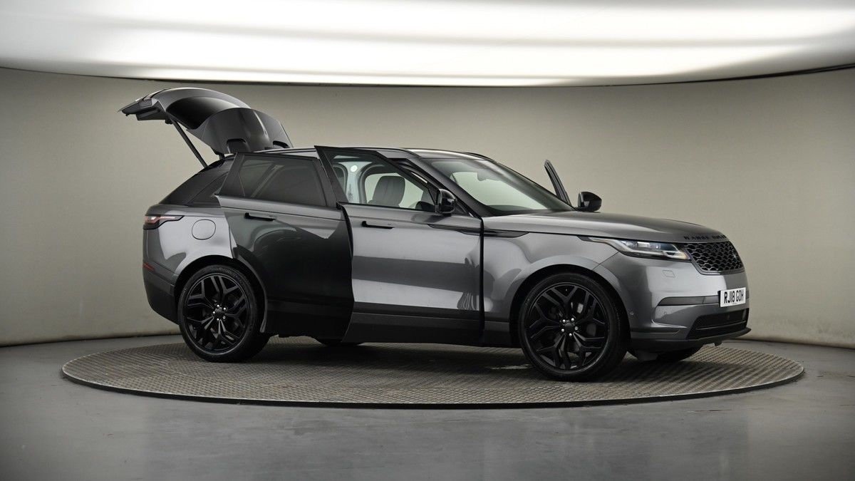 More views of Land Rover Range Rover Velar