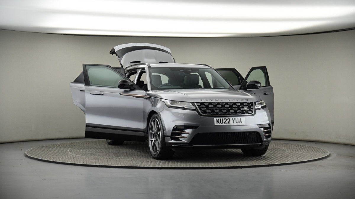 More views of Land Rover Range Rover Velar