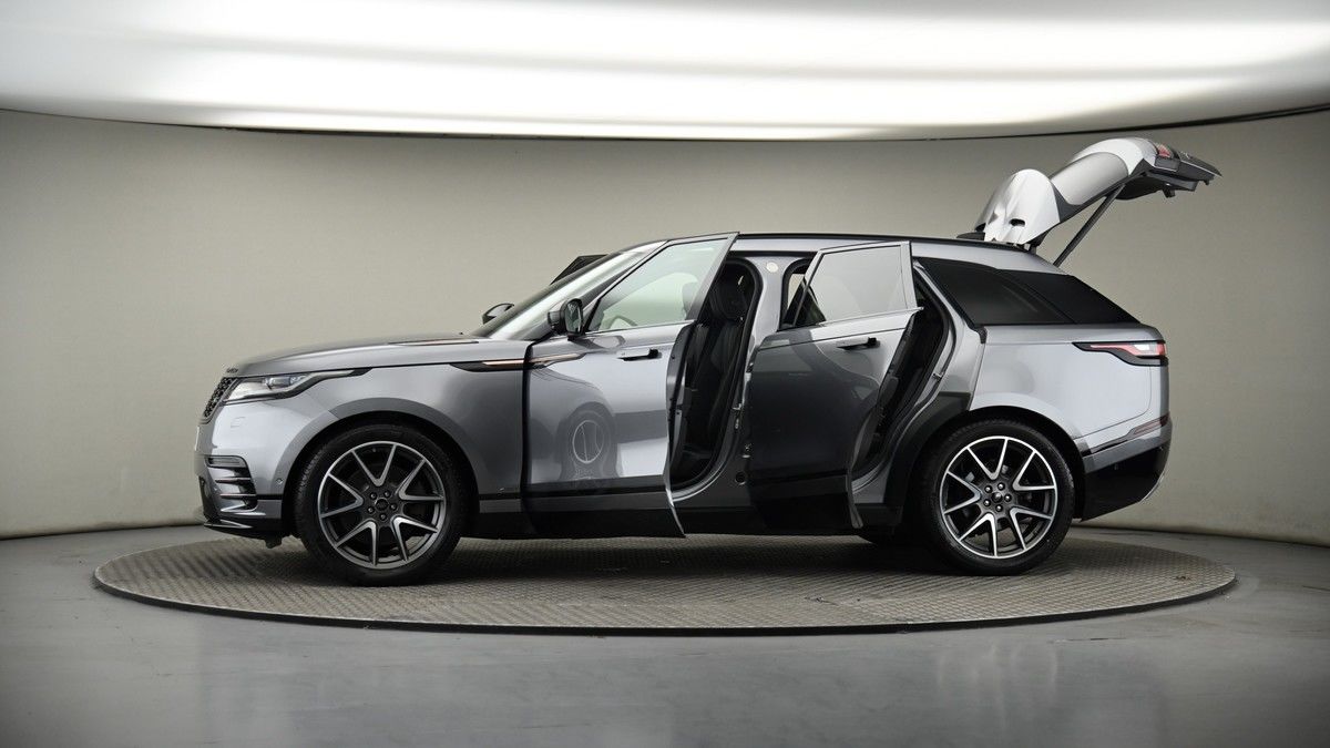 More views of Land Rover Range Rover Velar