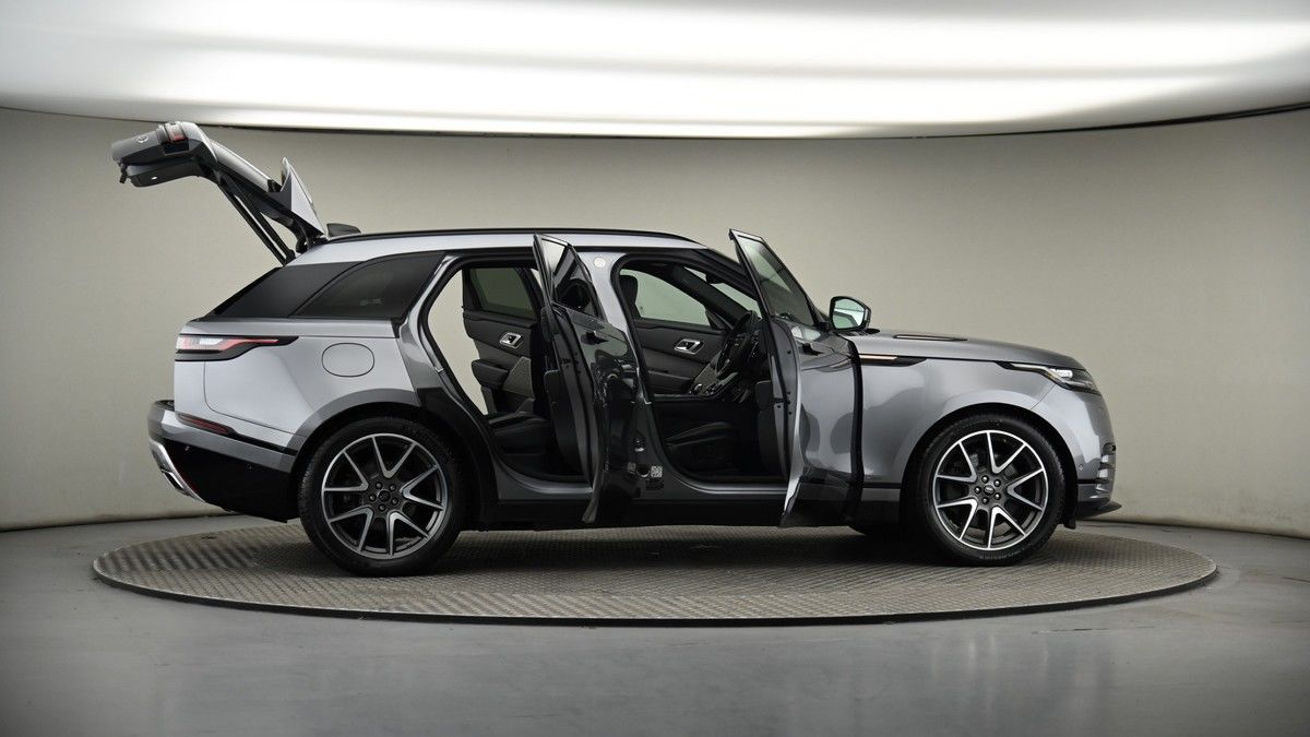 More views of Land Rover Range Rover Velar