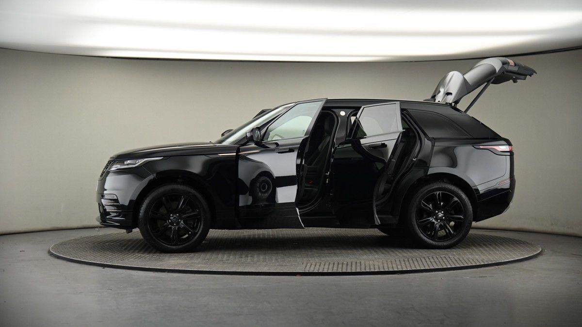 More views of Land Rover Range Rover Velar