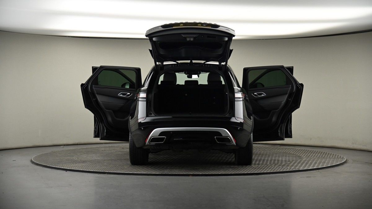 More views of Land Rover Range Rover Velar