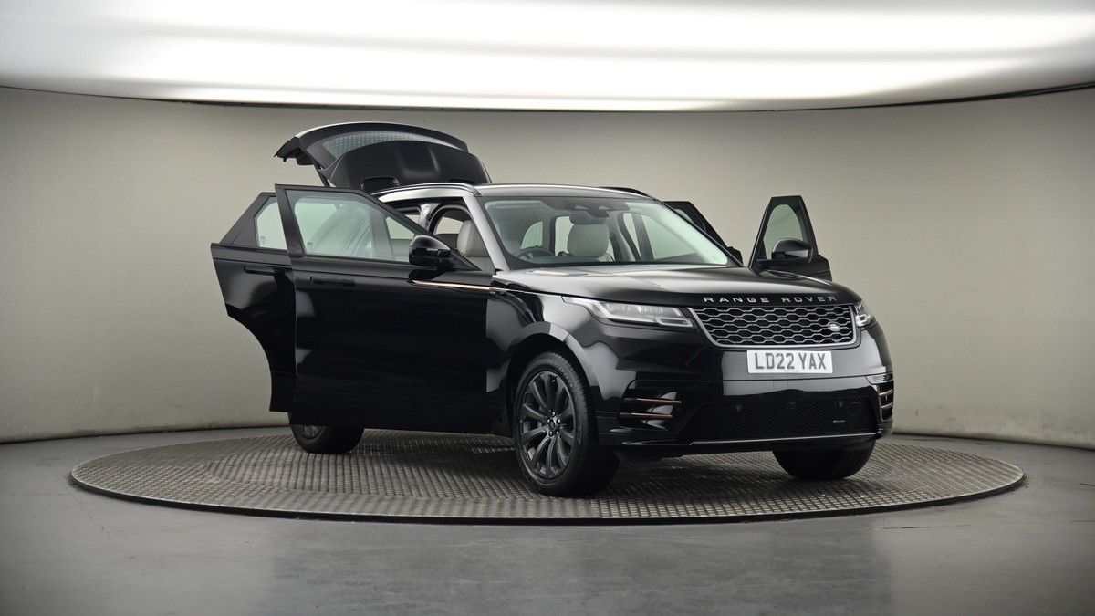 More views of Land Rover Range Rover Velar