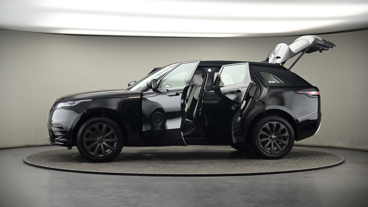 More views of Land Rover Range Rover Velar