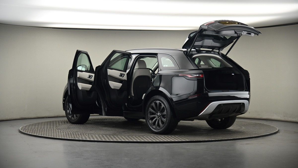 More views of Land Rover Range Rover Velar