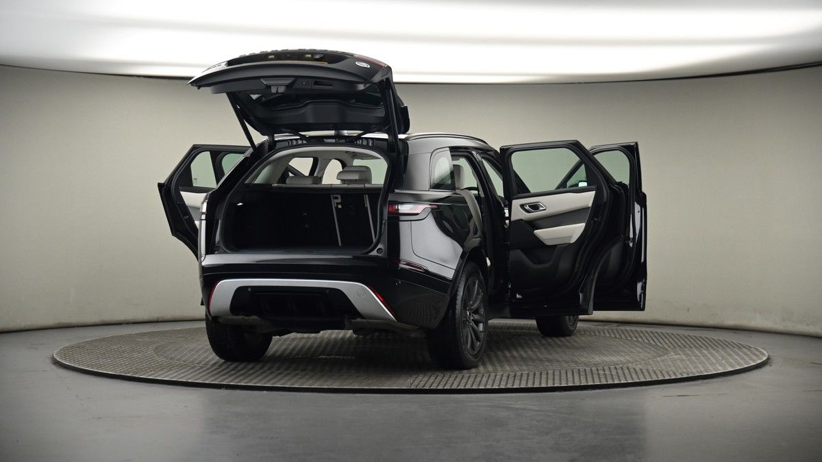 More views of Land Rover Range Rover Velar