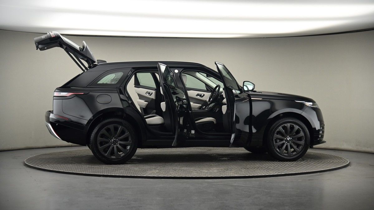 More views of Land Rover Range Rover Velar