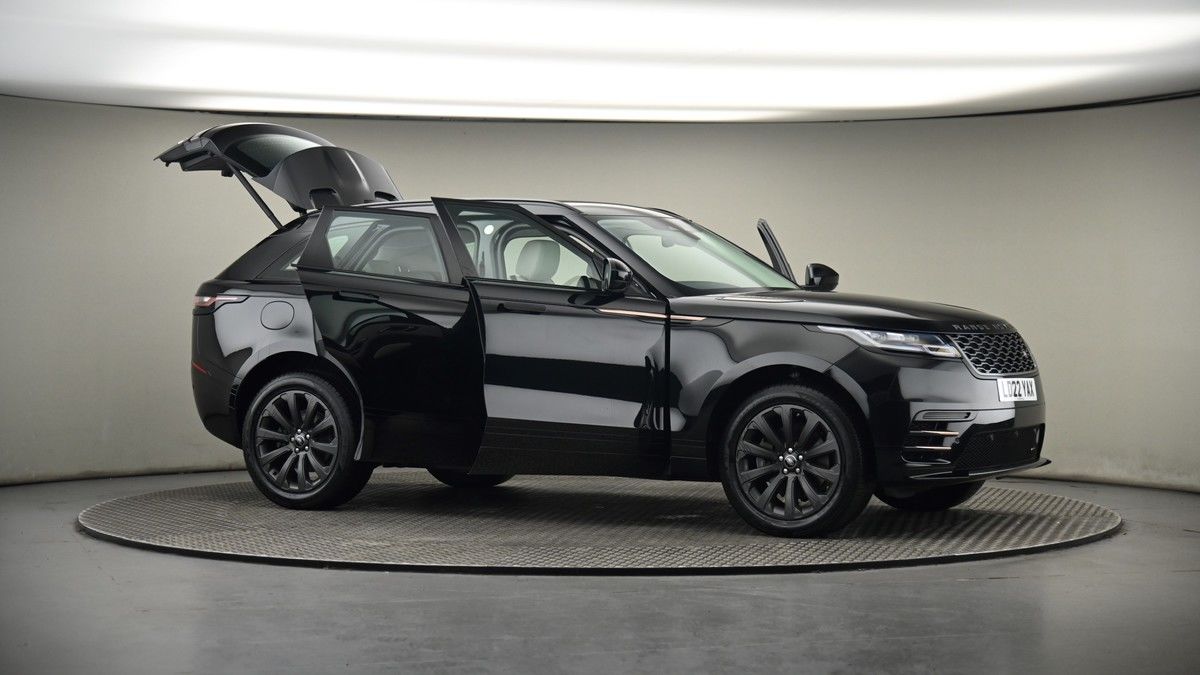 More views of Land Rover Range Rover Velar