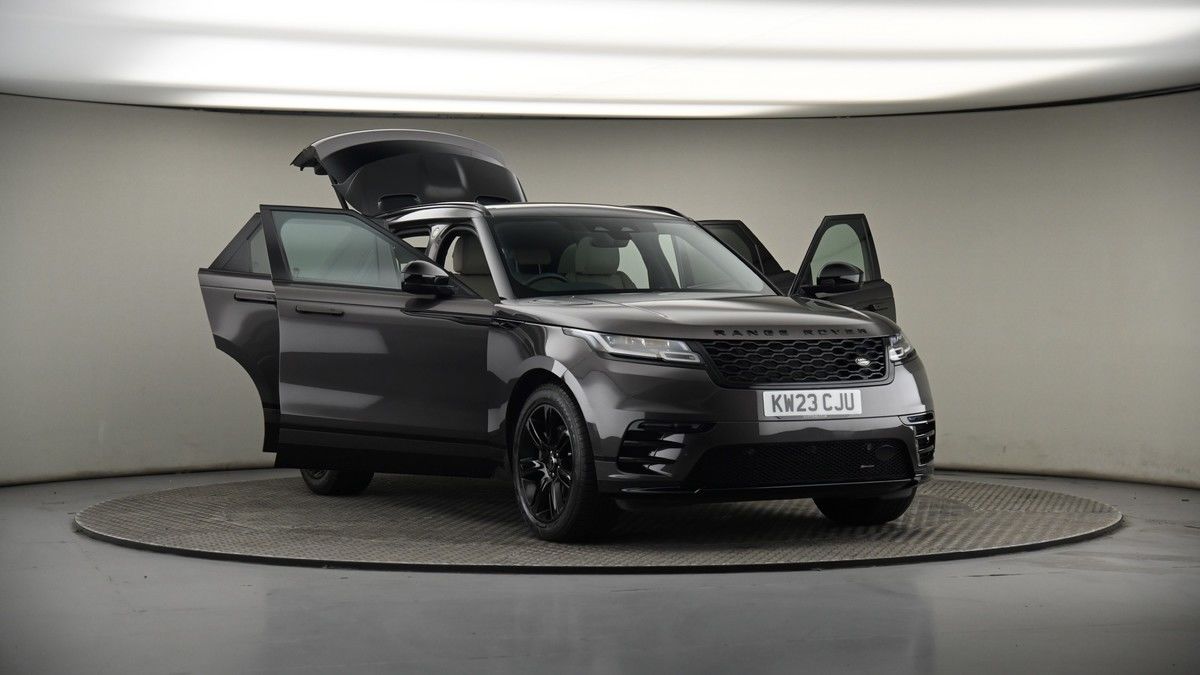 More views of Land Rover Range Rover Velar
