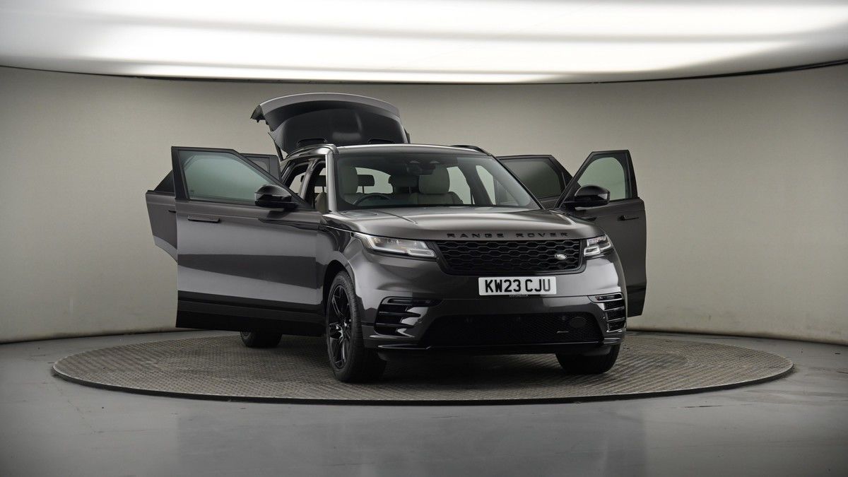 More views of Land Rover Range Rover Velar