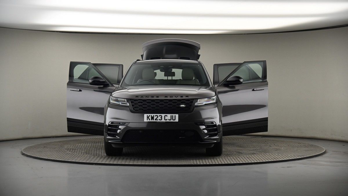 More views of Land Rover Range Rover Velar