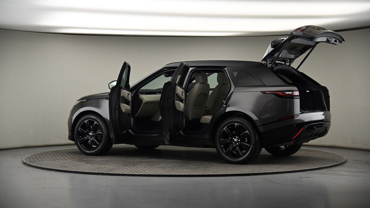 More views of Land Rover Range Rover Velar